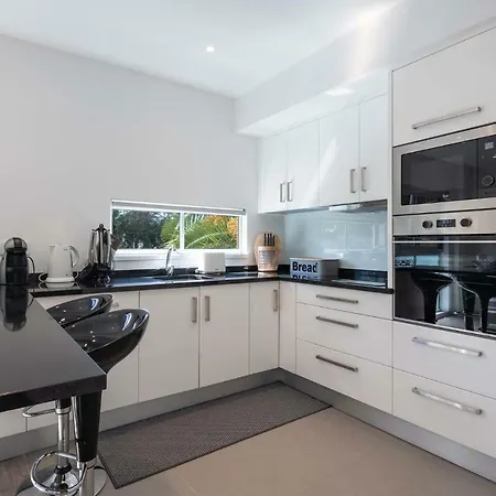 Pita By Madeira Apartment *